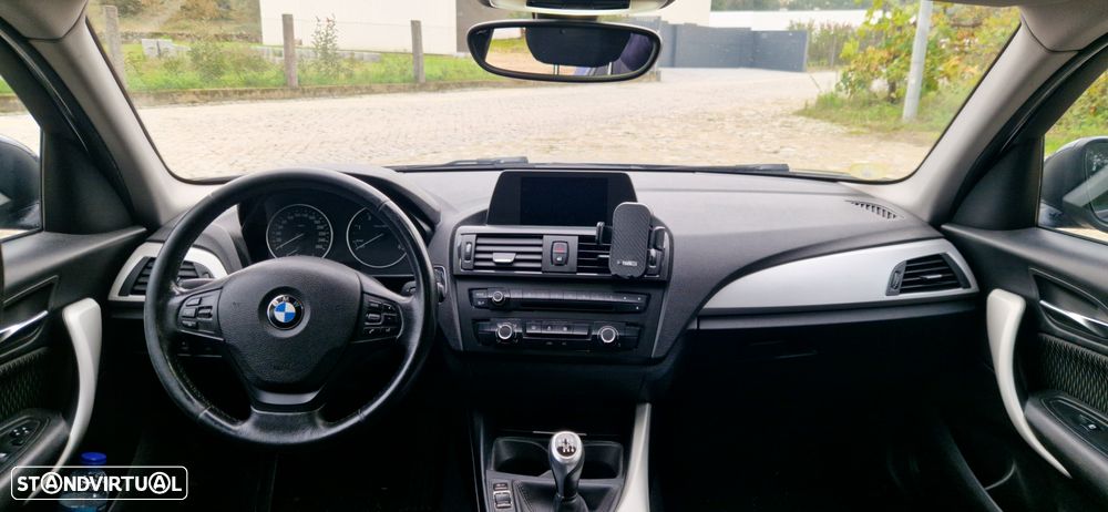BMW 116 d EfficientDynamics - 8