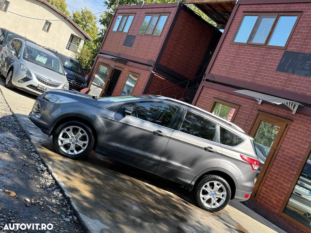 Ford Kuga - 4