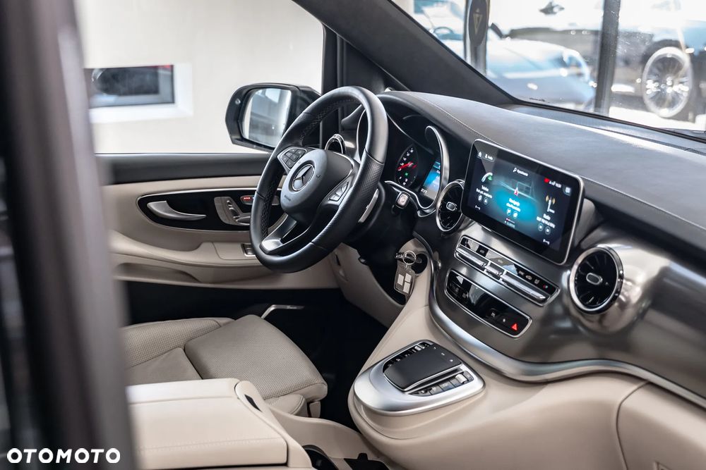 Mercedes-Benz Klasa V 300 d 4-Matic 9G-Tronic (ekstra d³) - 36