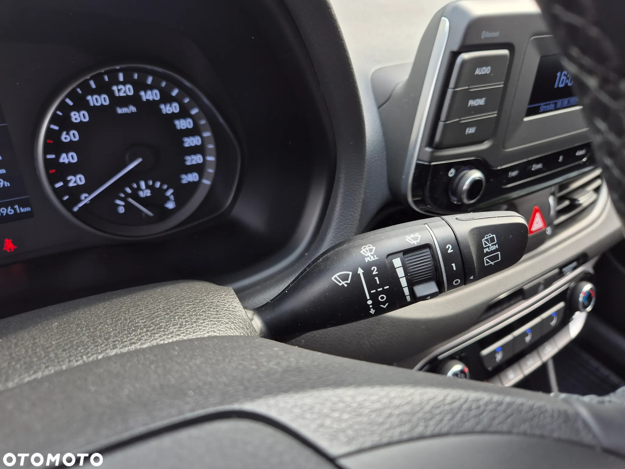 Hyundai i30 1.5 DPI Classic + - 22