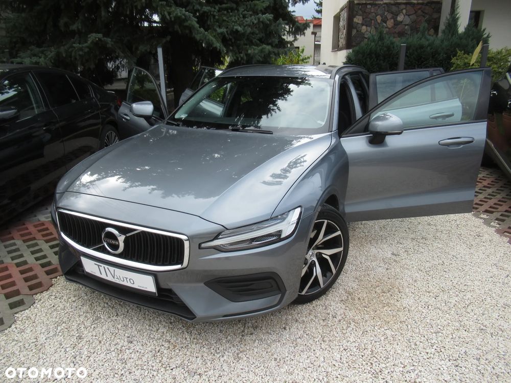 Volvo V60 T4 Momentum - 33
