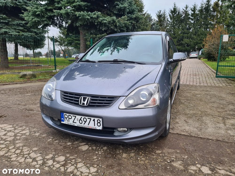 Honda Civic 1.6i ES - 1
