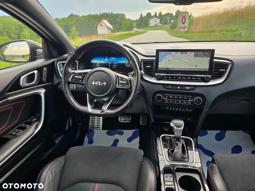 Kia ProCeed 1.6 T-GDI DCT7 OPF GT - 17