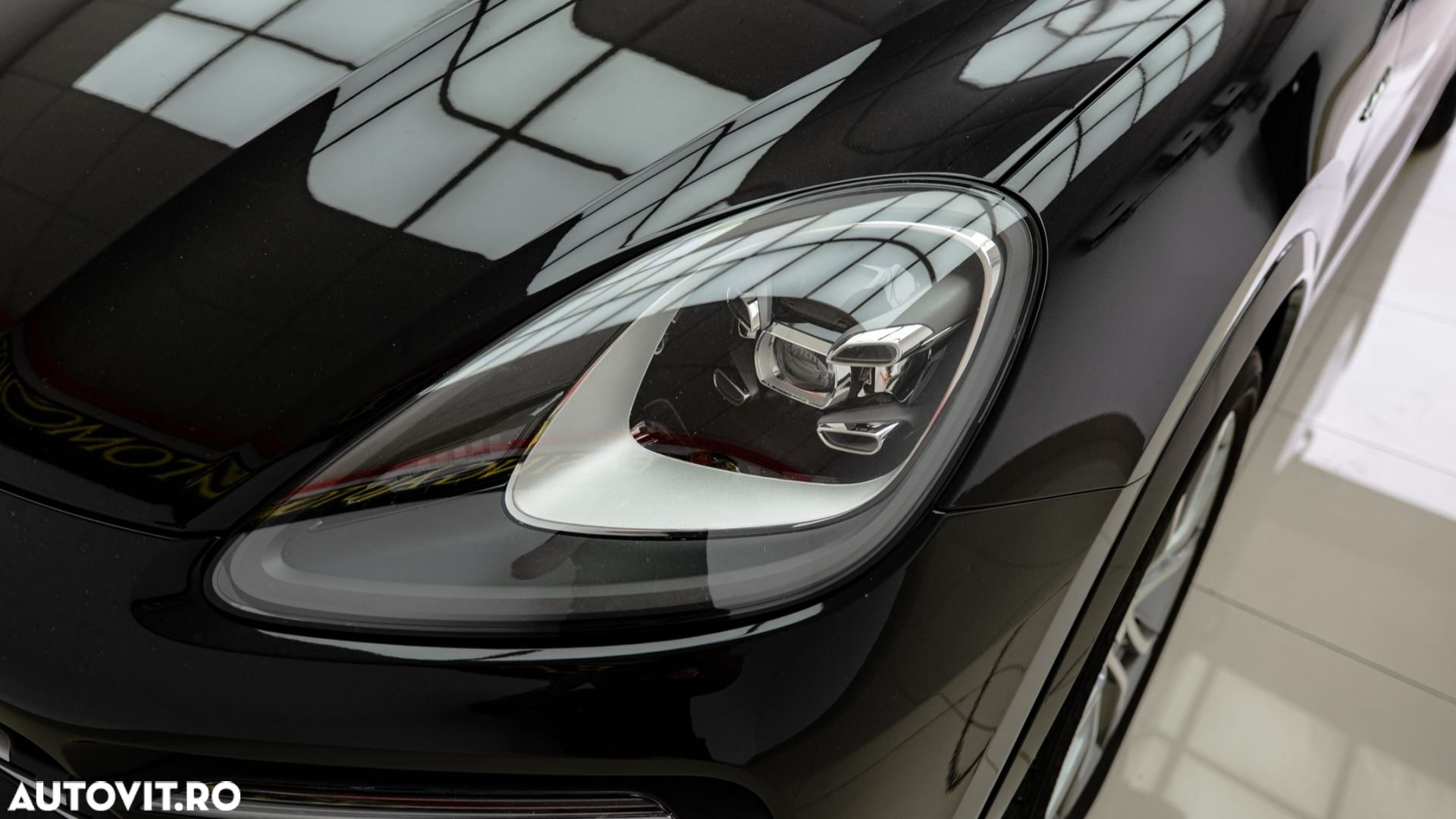 Porsche Cayenne - 10
