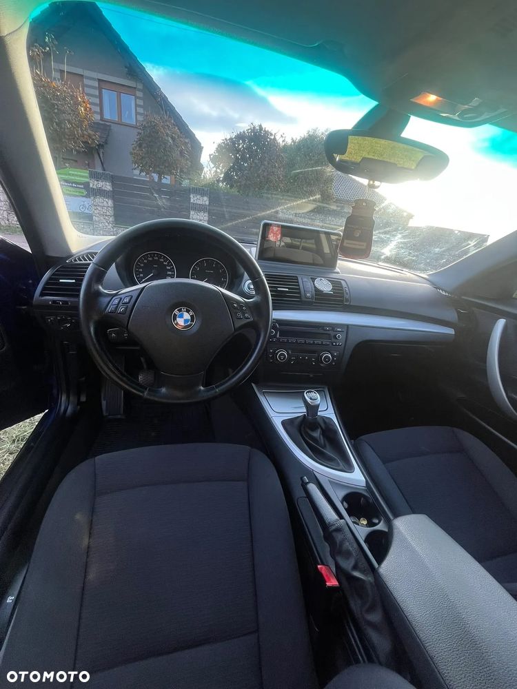 BMW 1 Series 2007 photo 4
