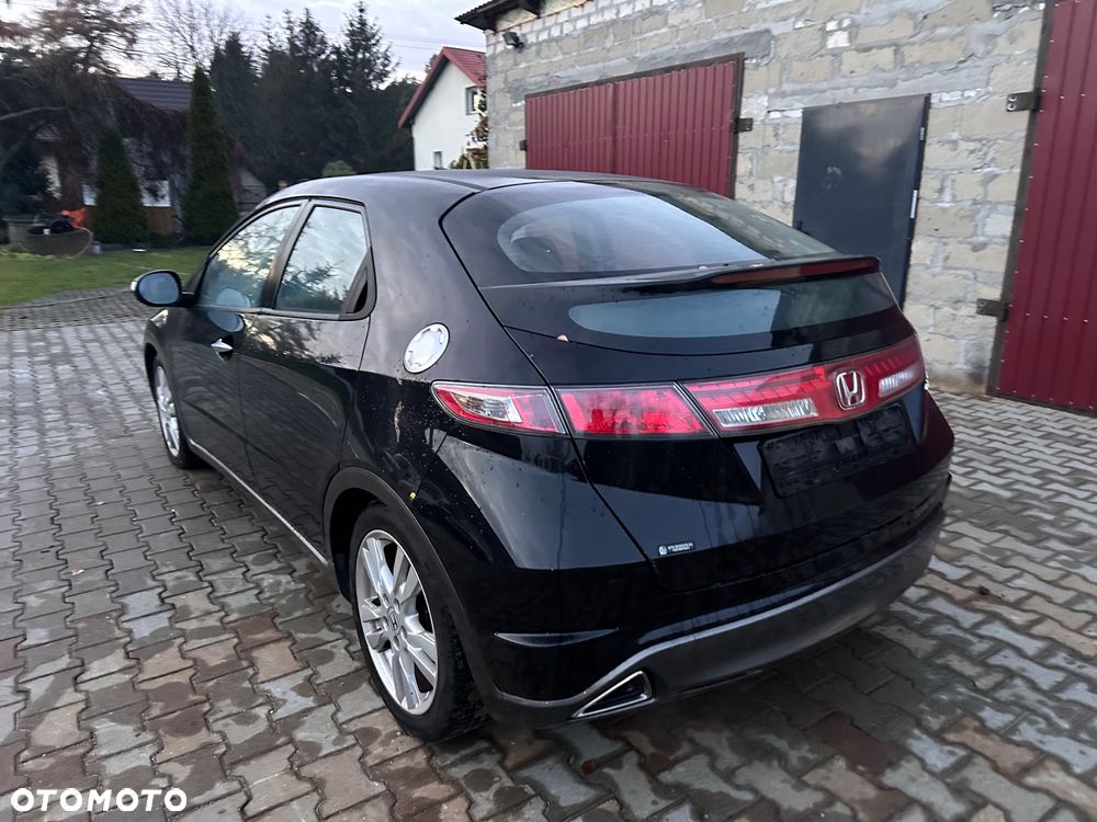 Honda Civic 1.8i-VTEC Sport - 11
