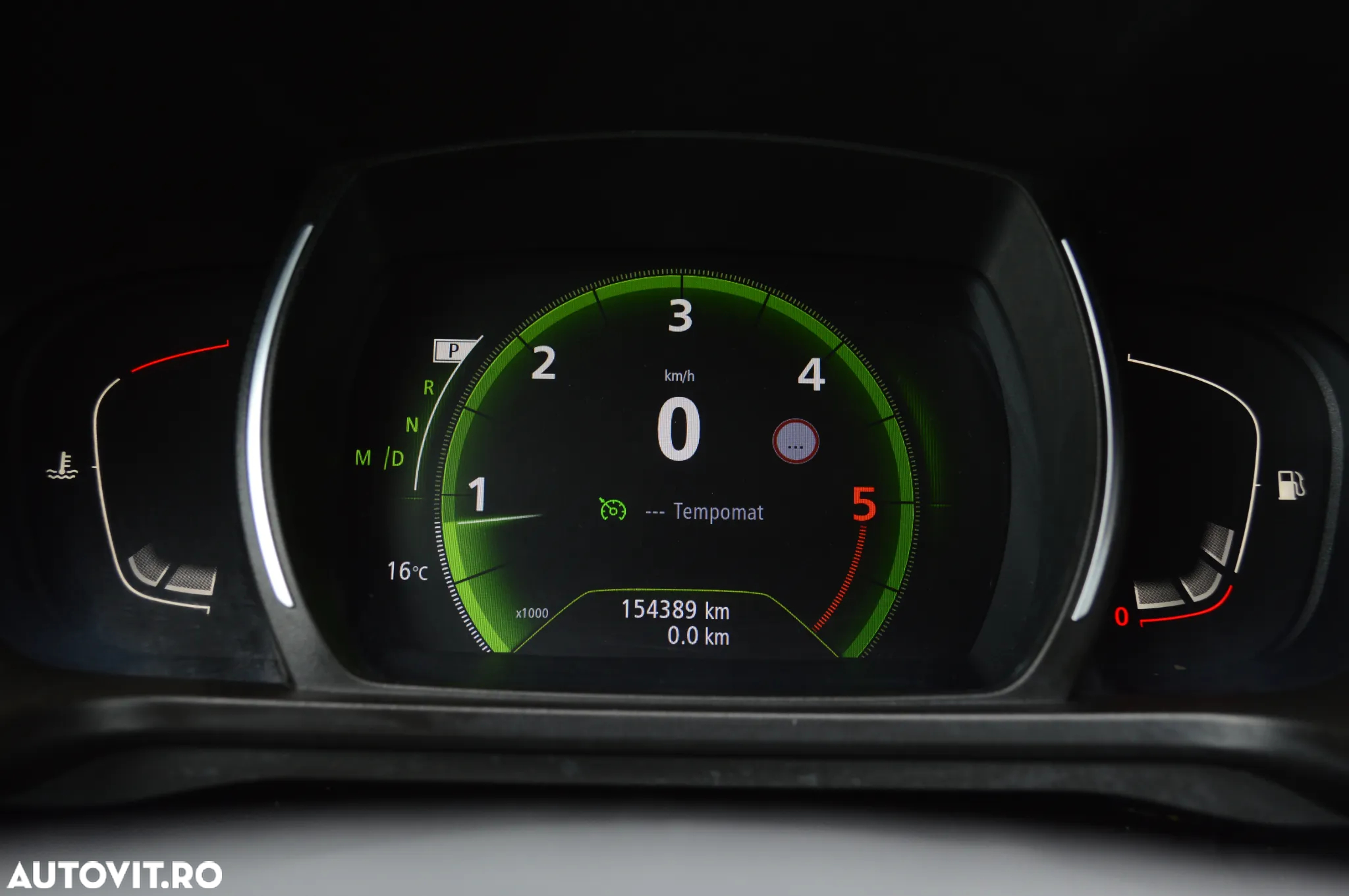 Renault Kadjar Energy dCi 110 EDC XMOD - 32