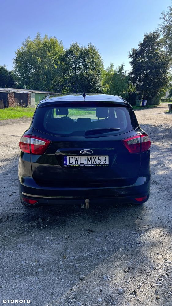 Ford C-Max 2011 photo 4