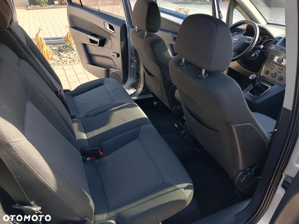 Opel Zafira 1.8 Edition 111 Jahre - 13