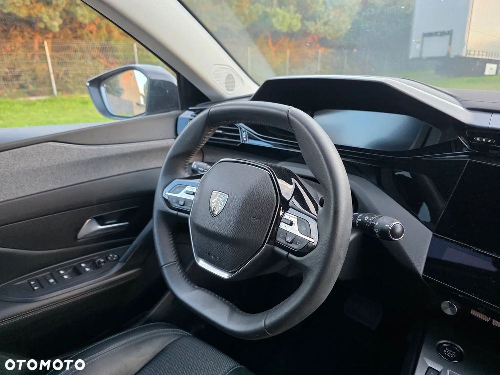 Peugeot 308 180 e-EAT8 Allure - 18