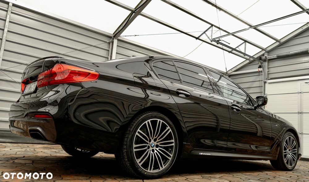 BMW Seria 5 530i GPF xDrive M Sport sport - 9