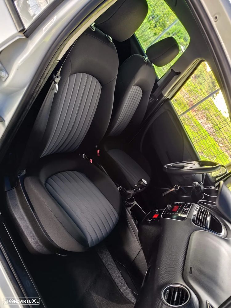 Fiat Punto 1.2 Easy S&S - 32