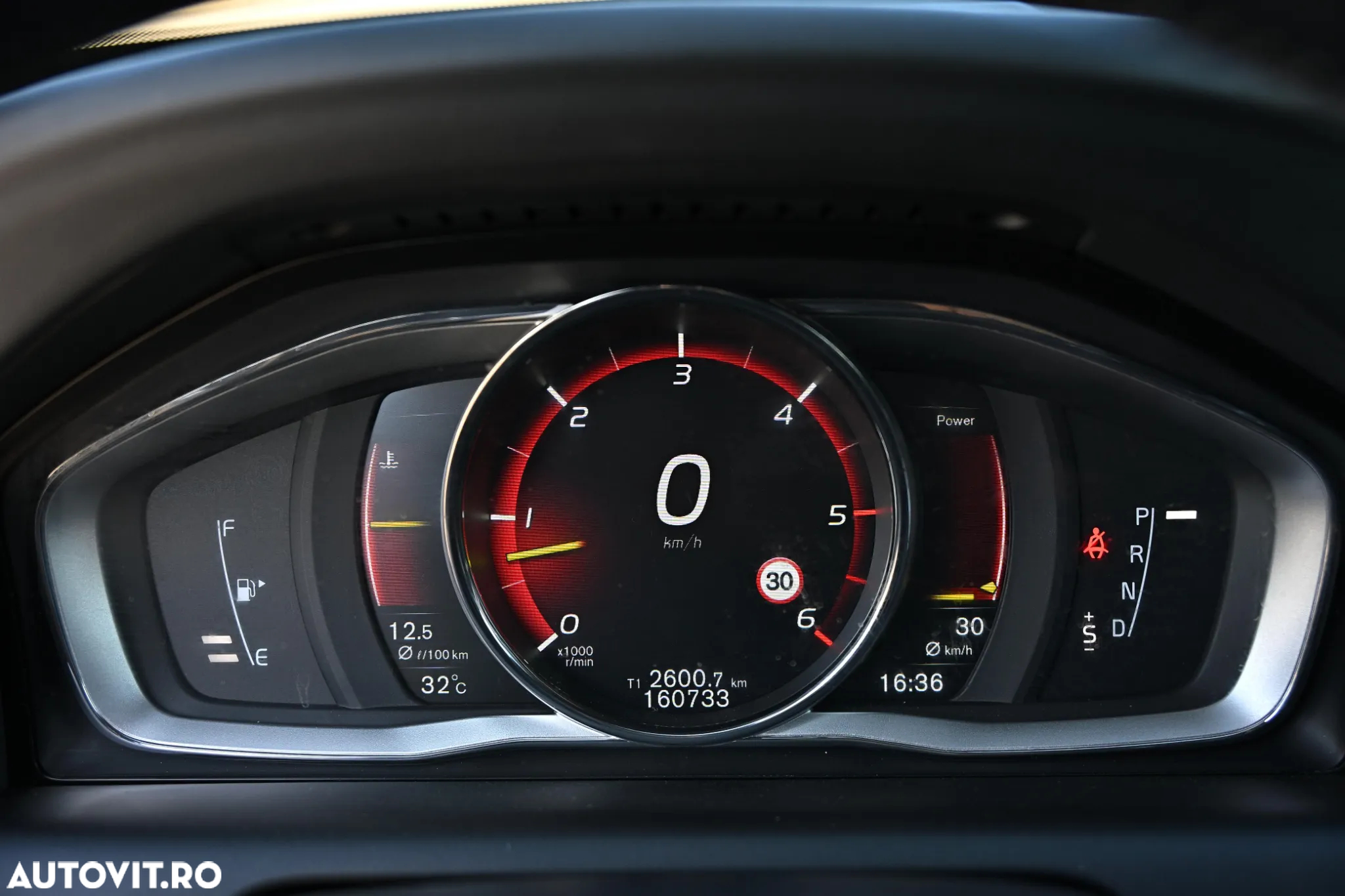 Volvo XC 60 D4 AWD Geartronic Linje Inscription - 16