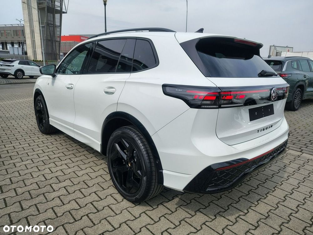 Volkswagen Tiguan 1.5 eTSI R-Line Plus DSG - 6