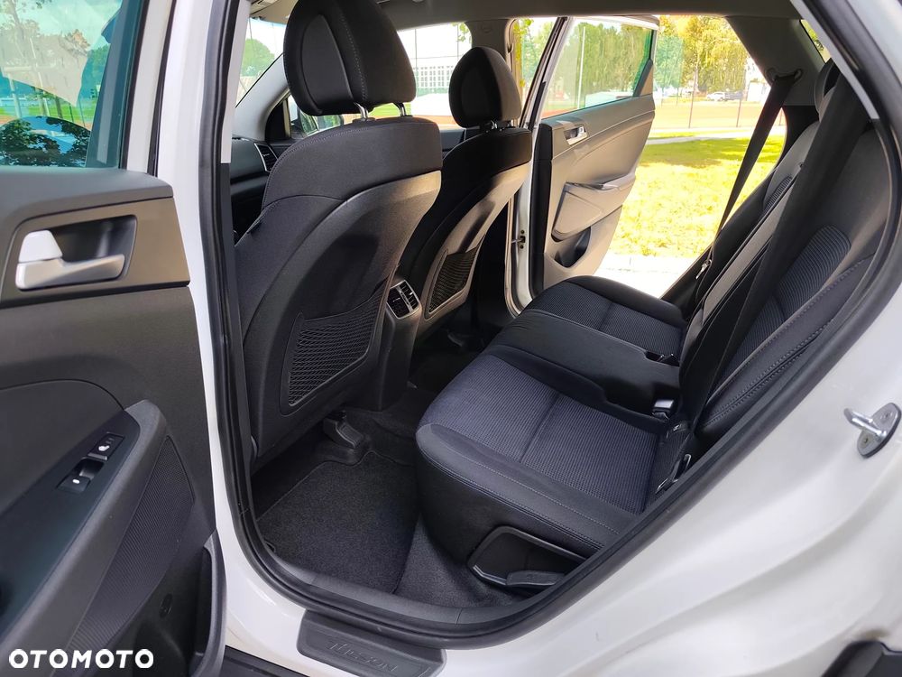 Hyundai Tucson blue 1.7 CRDi 2WD Passion Plus - 10