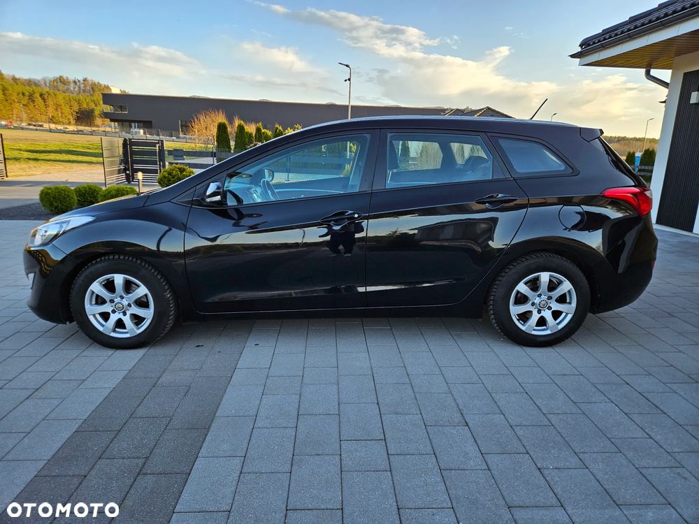 Hyundai i30 i30cw 1.6 Automatik Trend - 5