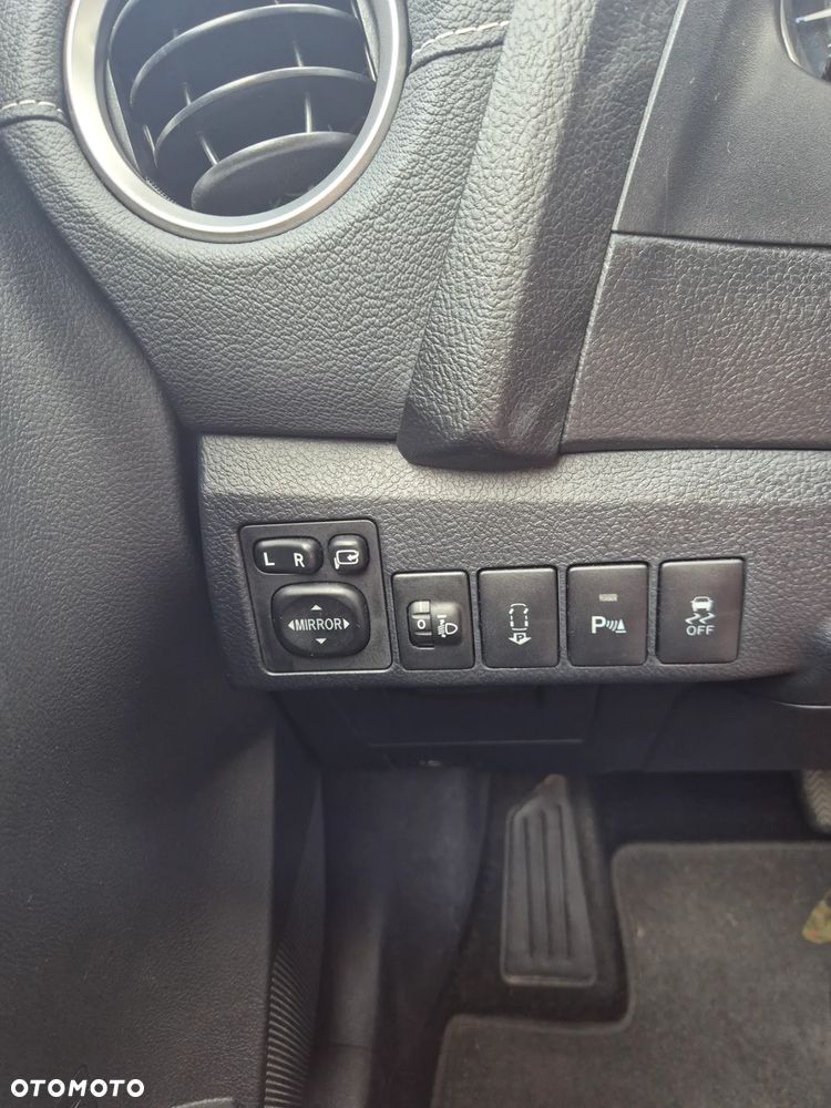 Toyota Auris - 26
