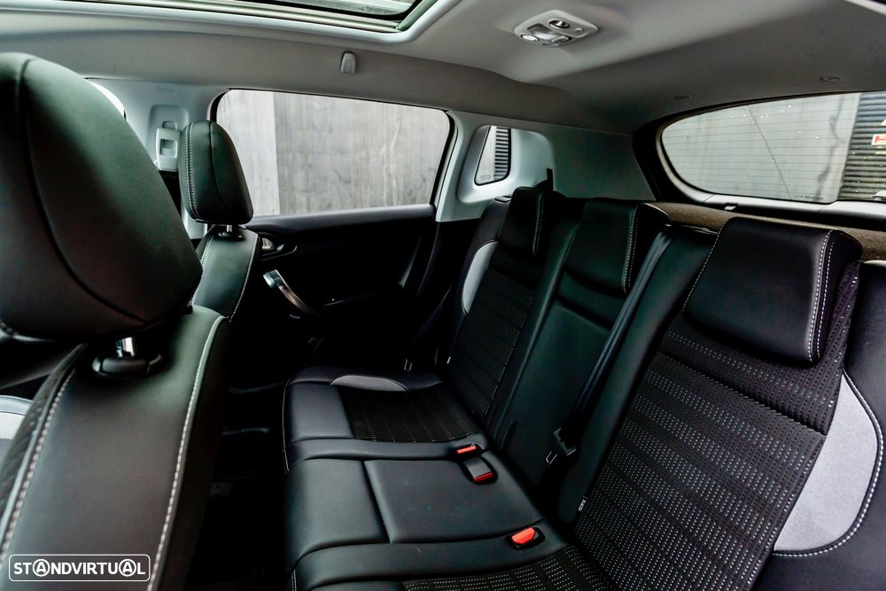 Peugeot 2008 PureTech 110 Stop&Start GT-Line Edition - 7