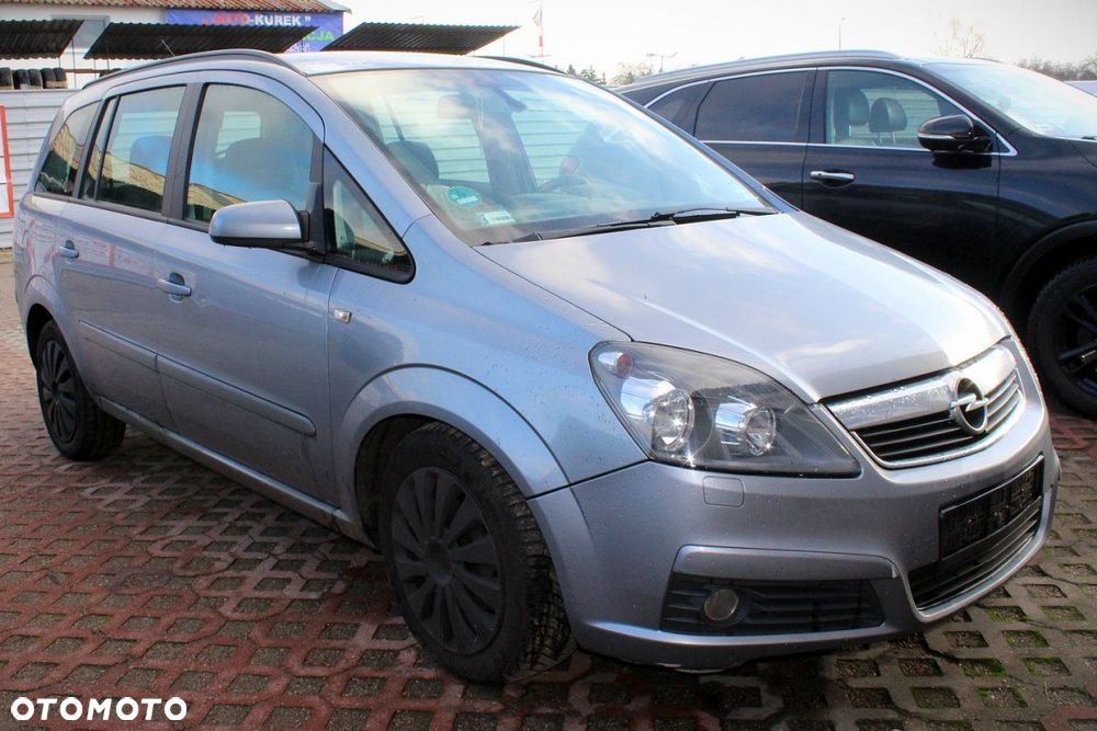 Opel Zafira B 2007 1.9CDTI Z19DTL Minivan (MASKA, ZDERZAK, LAMPA, BŁOTNIK, DRZWI, SZYBA, FOTEL) - 2