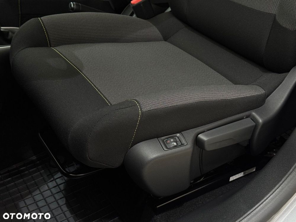 Citroën C3 1.2 PureTech Shine EAT6 - 11