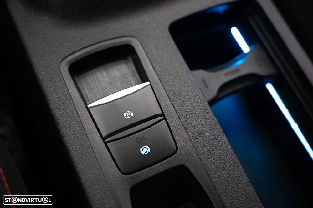 Ford Kuga 1.5 EcoBoost ST-Line - 19