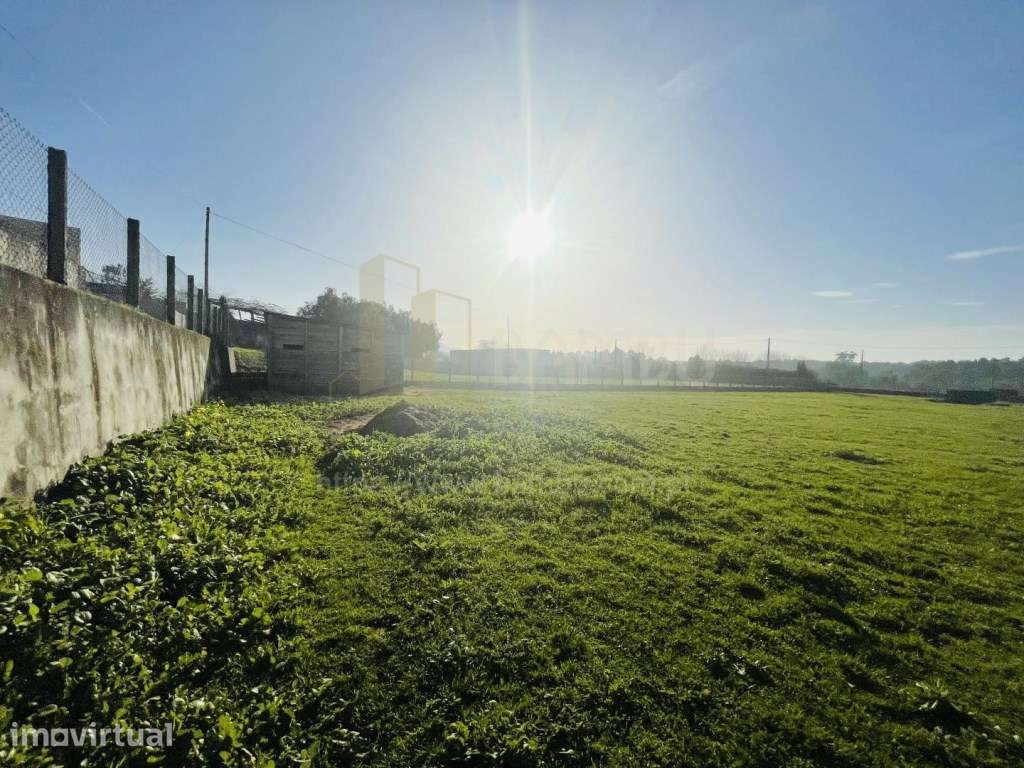 Terreno Urbano, plano, para venda em Cristelo! - Grande imagem: 5/18