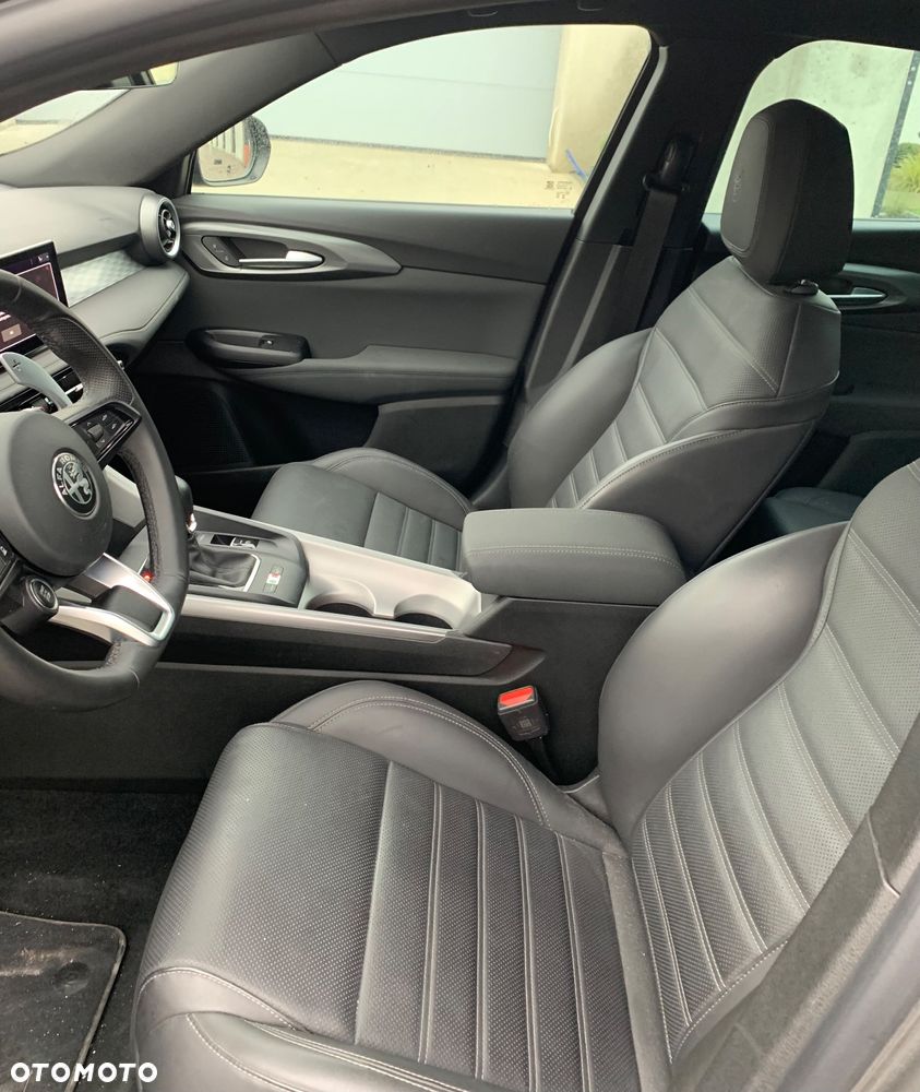 Alfa Romeo Tonale 1.3 PHEV Q4 Veloce - 6