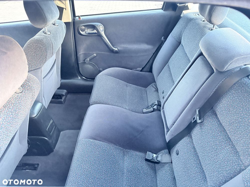 Opel Vectra 1.8 CD - 19