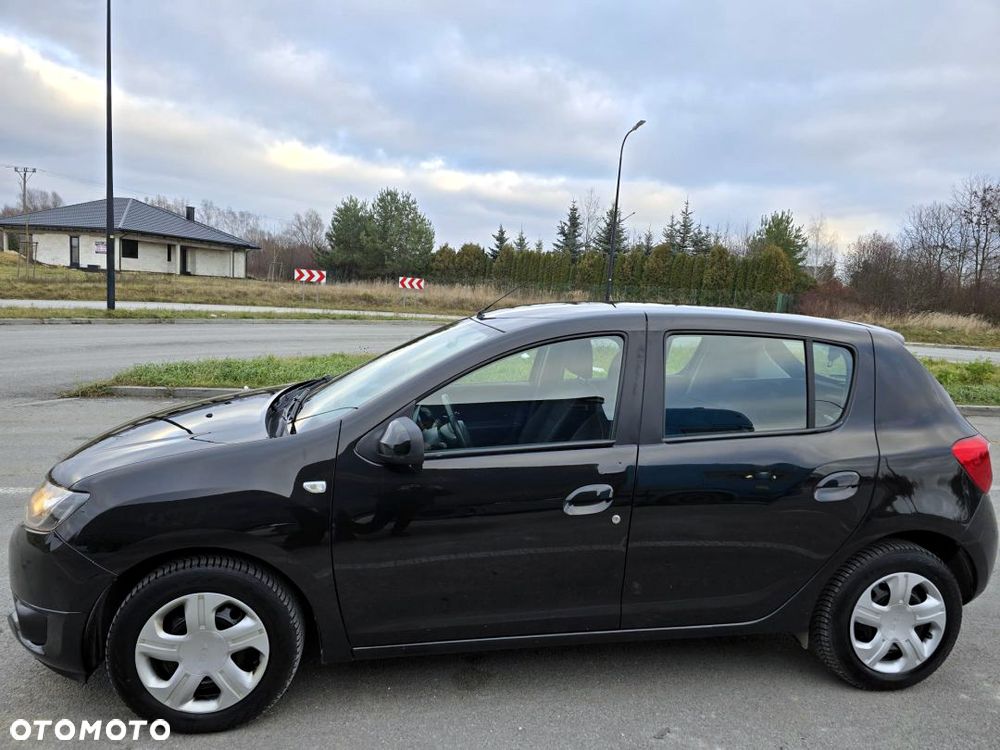 Dacia Sandero 1.2 16V Laureate - 6