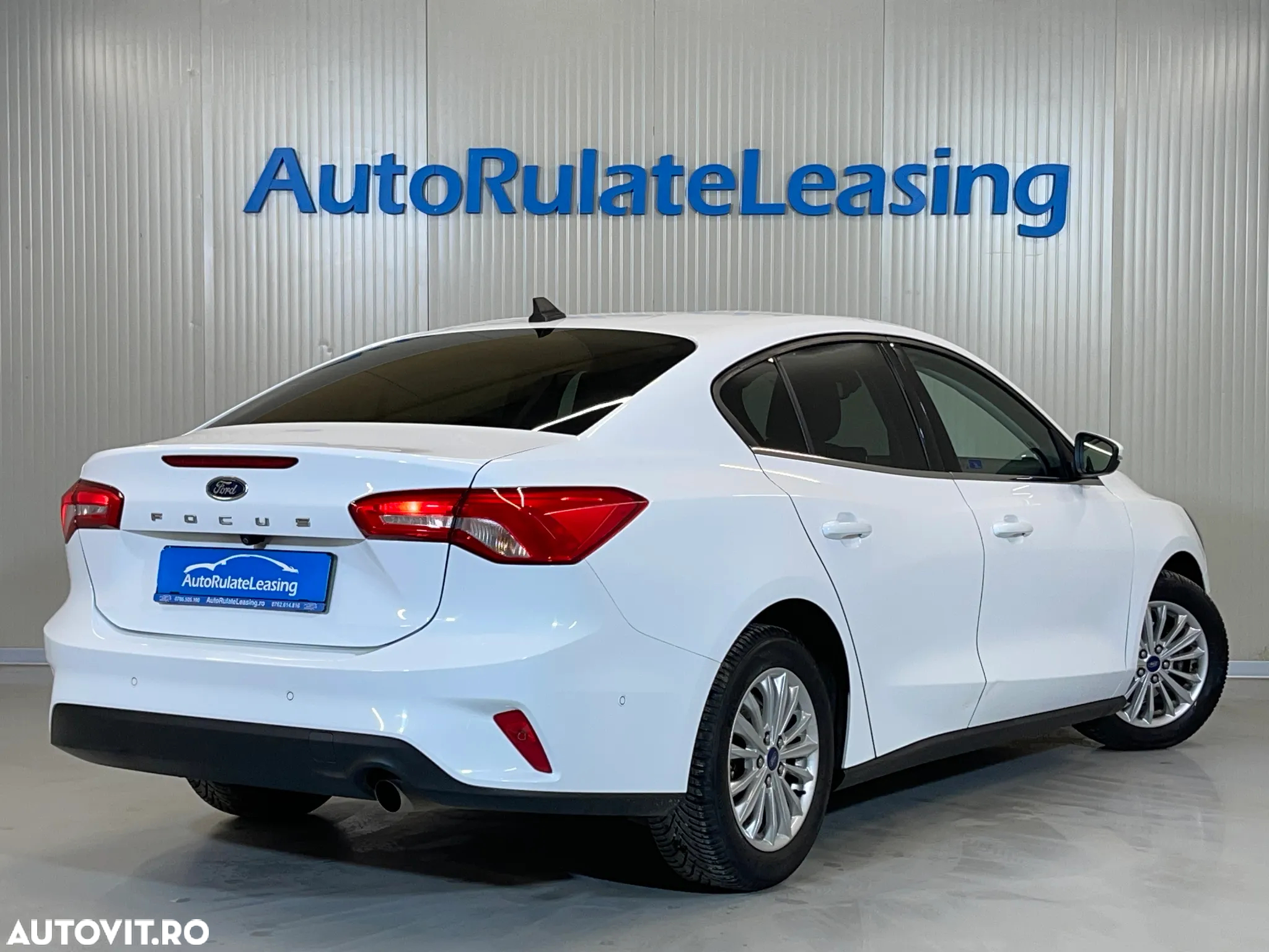 Ford Focus 1.0 EcoBoost Trend Edition - 3