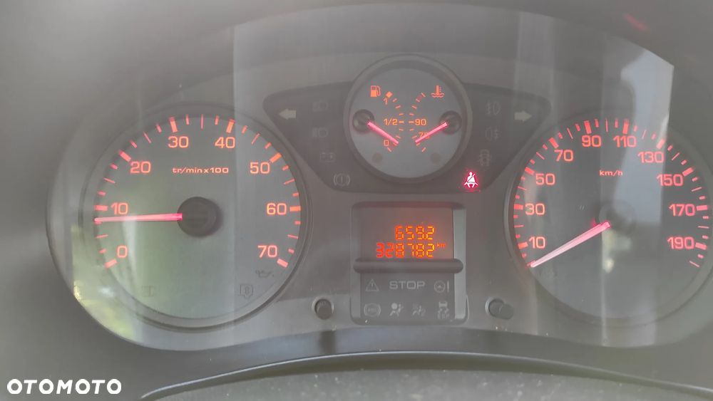 Peugeot Partner 1.6 HDi Active - 17