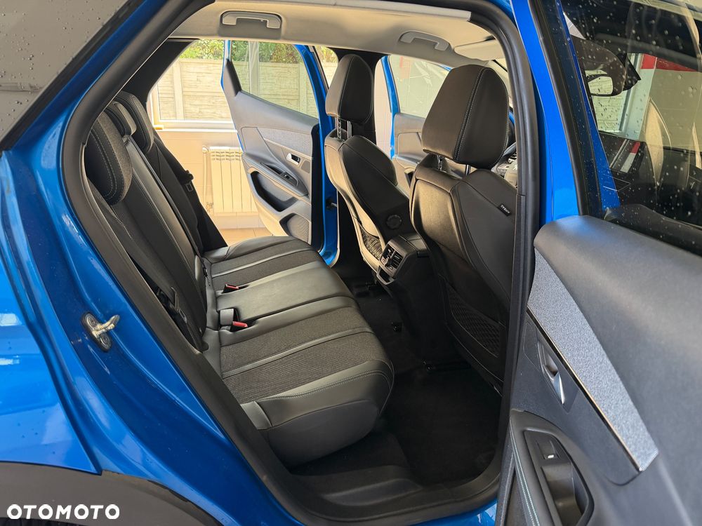 Peugeot 3008 1.2 PureTech Allure Pack S&S EAT8 - 33