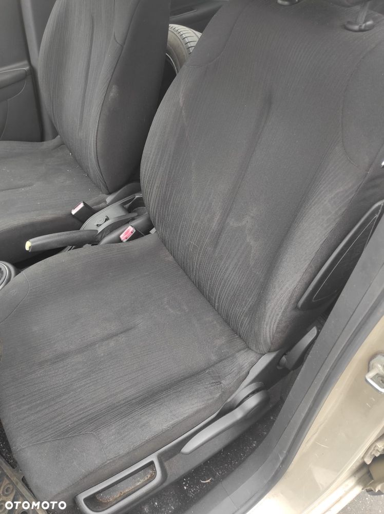 Citroën C4 1.4 16V SX - 3