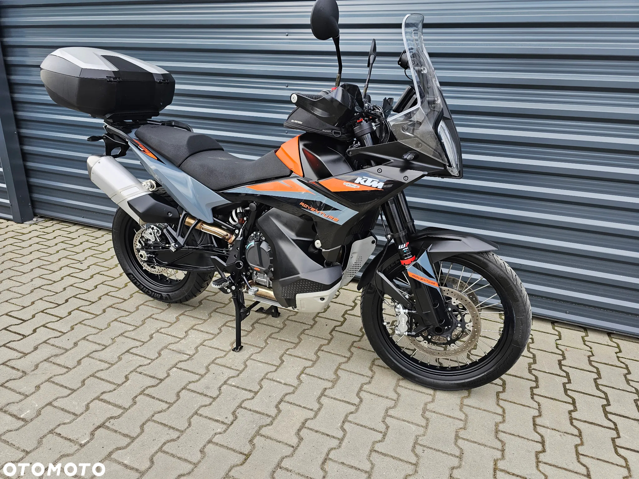 KTM Adventure - 2