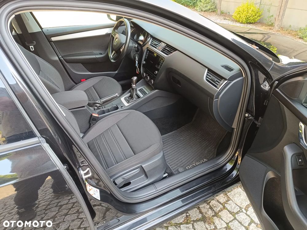 Skoda Octavia 1.6 TDI Ambition - 10