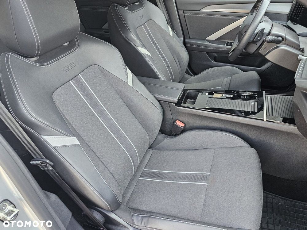 Opel Astra 1.5 CDTI GS S&S - 12