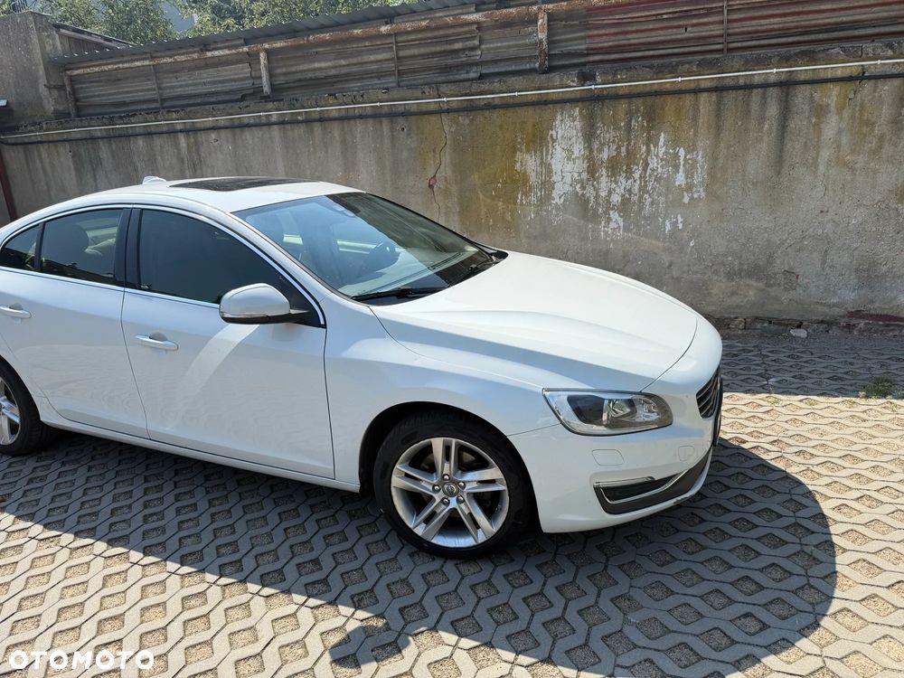 Volvo S60 T5 Drive-E Base - 3
