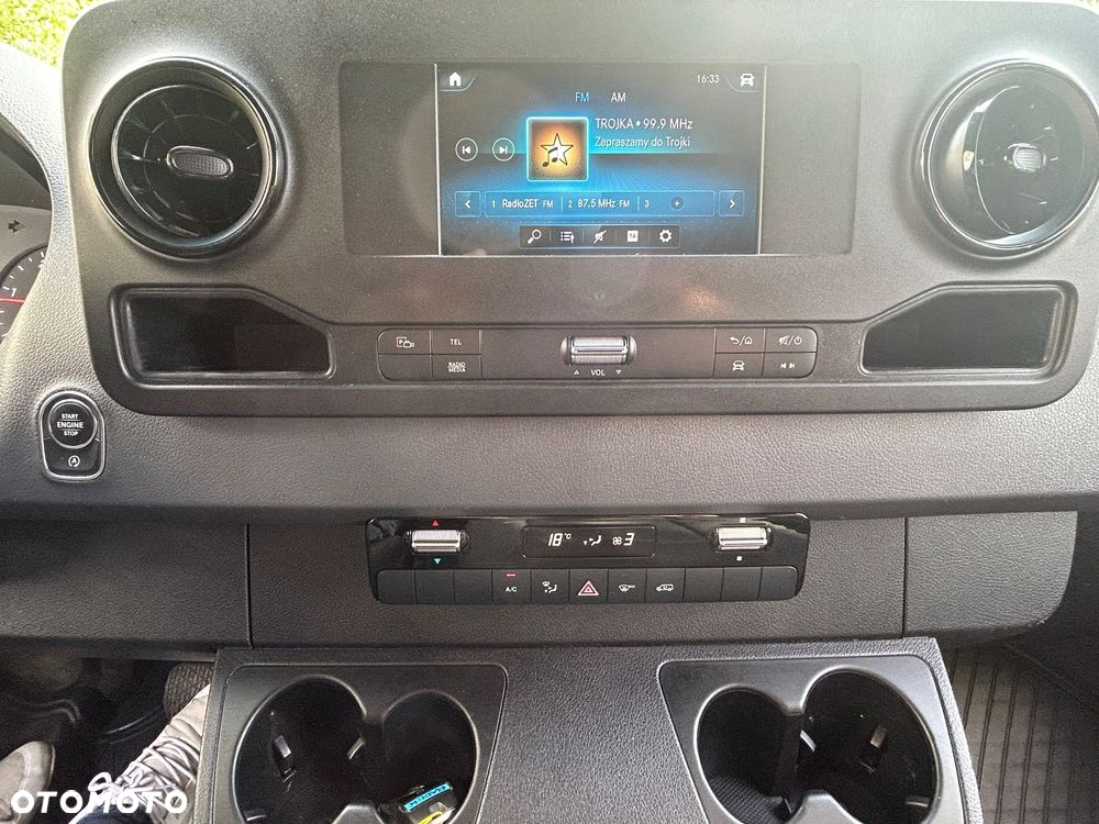 Mercedes-Benz Sprinter - 7