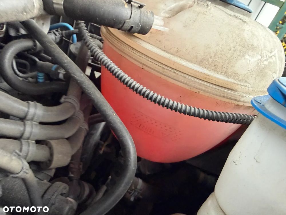 Volkswagen Transporter - 9