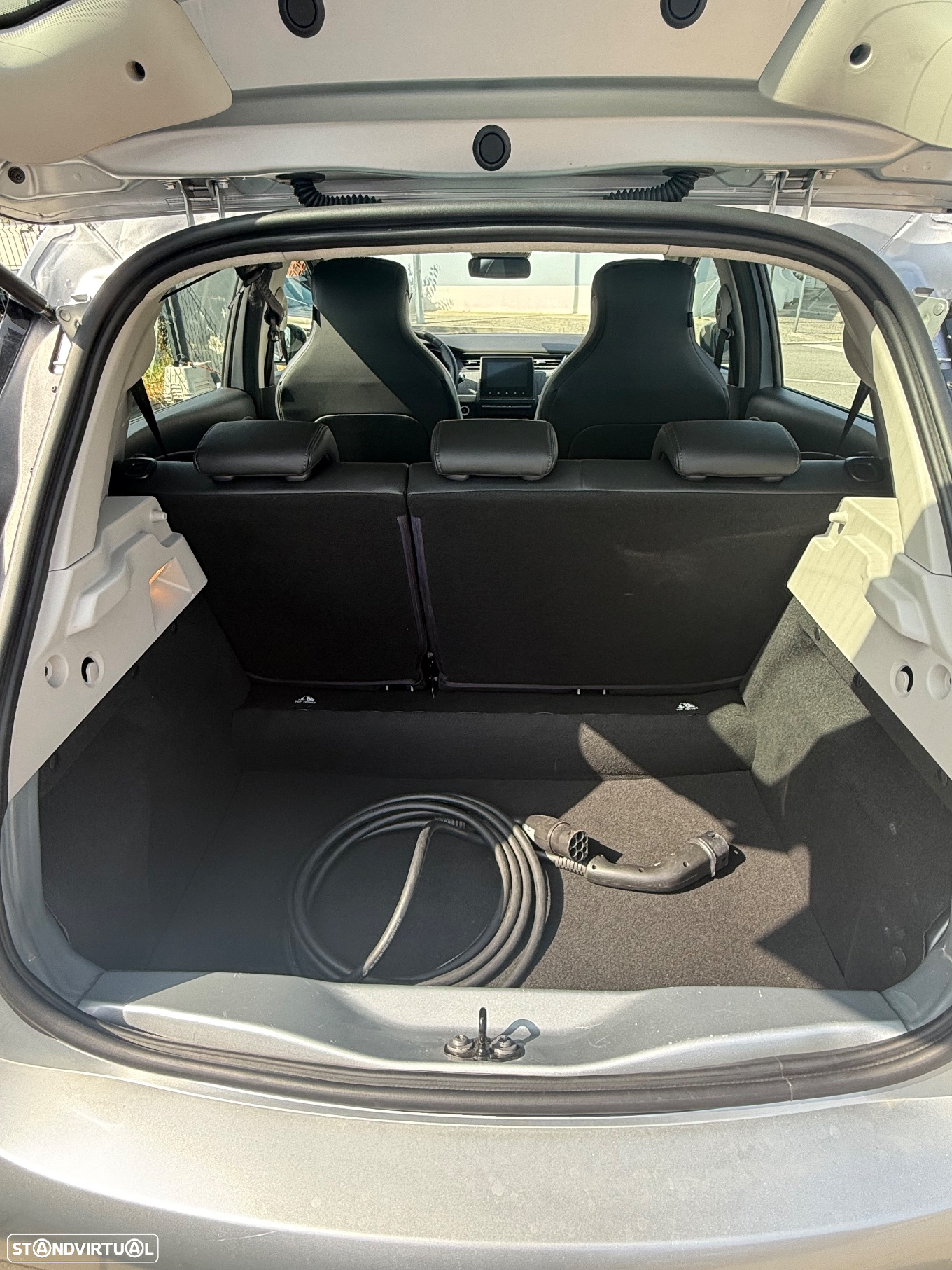 Renault Zoe (c/ Bateria) Limited 50 - 16