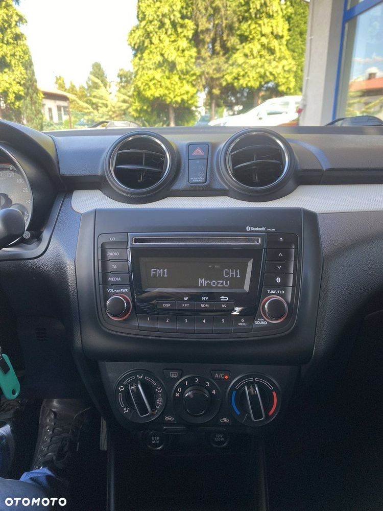 Suzuki Swift - 21