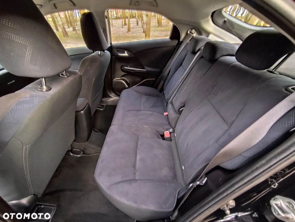 Honda Civic 1.8i-VTEC Sport - 29