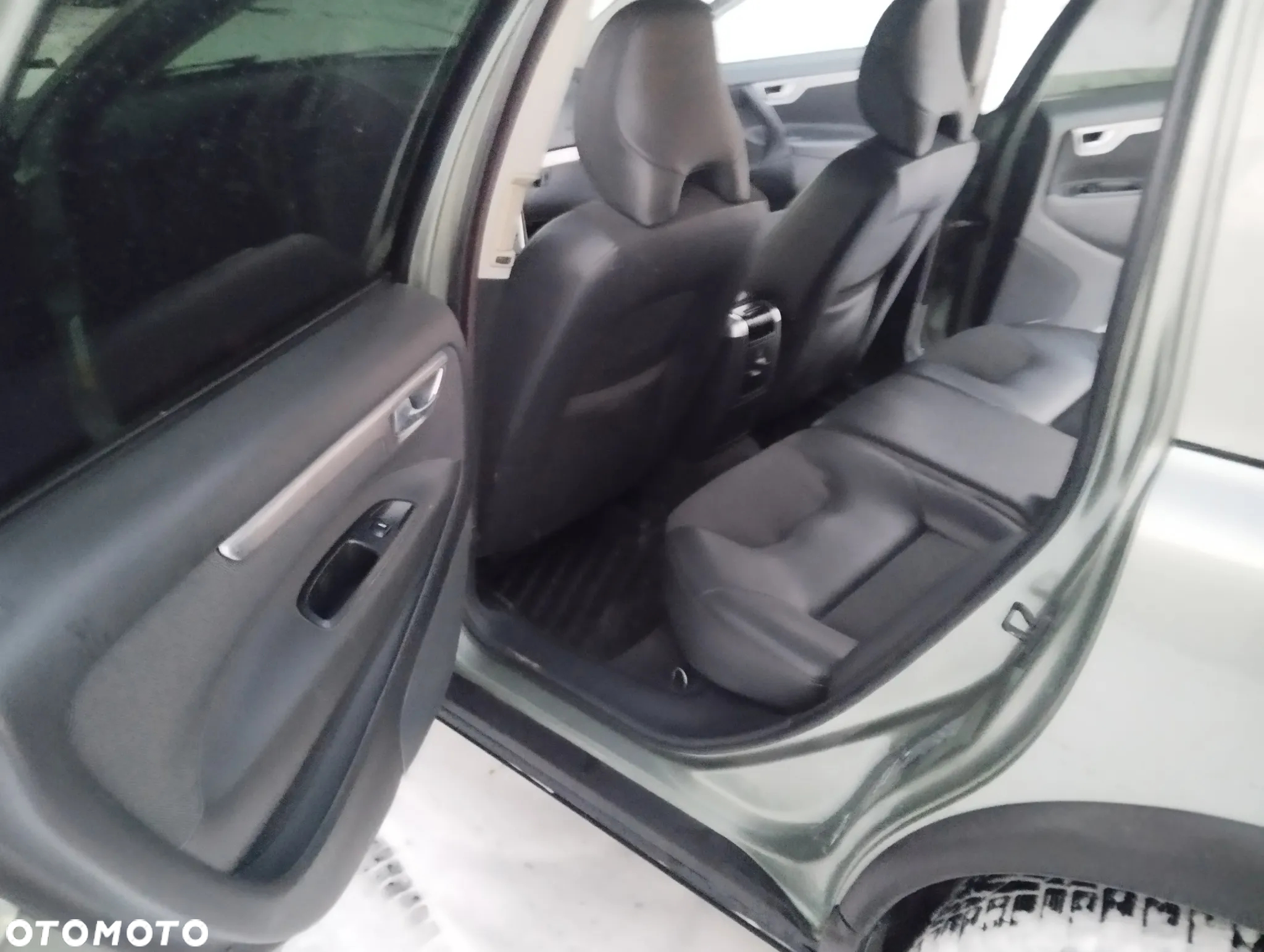 Volvo XC 70 D5 AWD Summum - 23