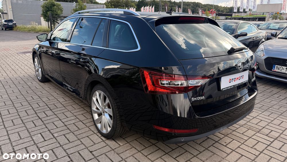 Skoda Superb 2.0 TDI Active DSG - 15