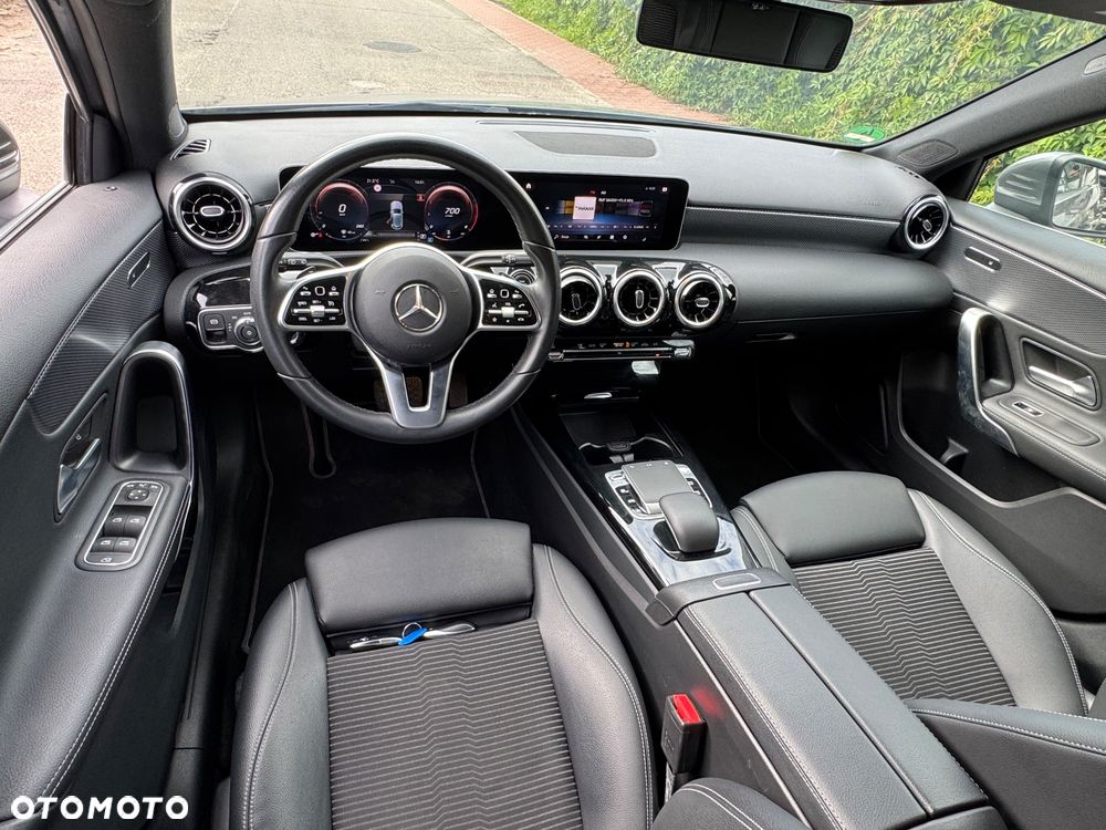 Mercedes-Benz Klasa A 220 7G-DCT AMG Line - 14