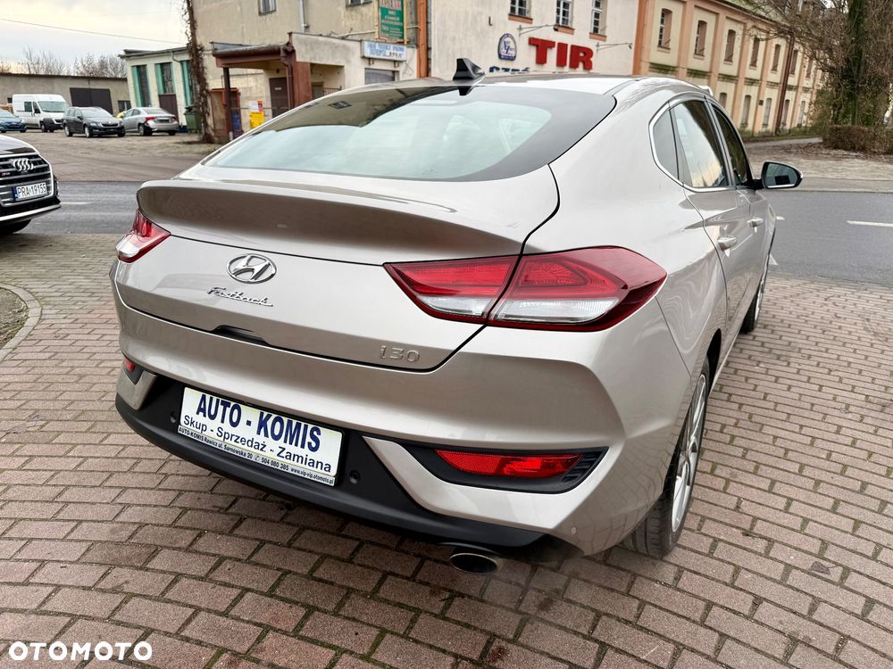 Hyundai i30 1.4 T-GDI Premiere Style - 20