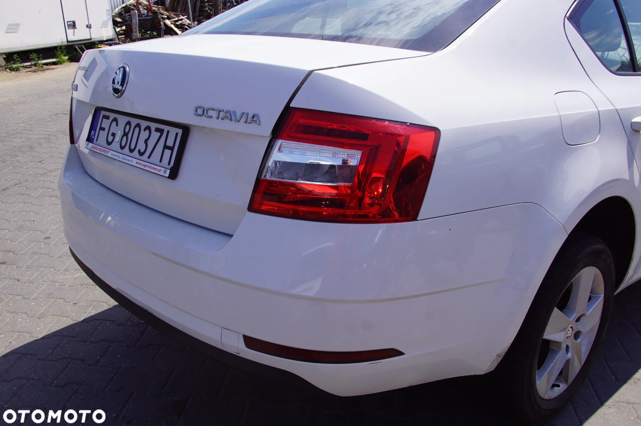 POJAZD NA CZĘŚCI KASACJA SZROT TEL 692324777 Skoda Octavia 3 2.0 tdi crmb 150 kod lakieru LF9E skrzynia pgt hatchback felga amortyzator wtryskiwacz drzwi klapa lampa ćwiartka próg słupek - 16