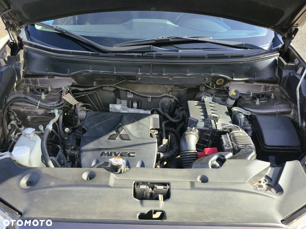 Mitsubishi ASX 1.6 Blue Sky Edition - 6