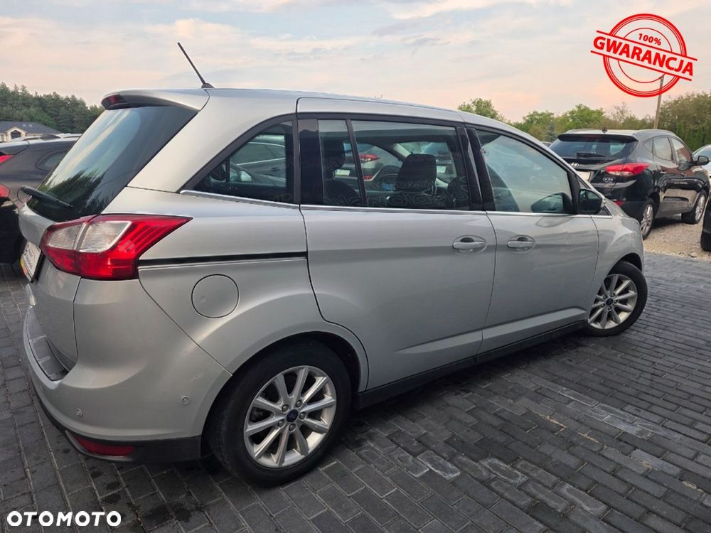 Ford Grand C-MAX - 10