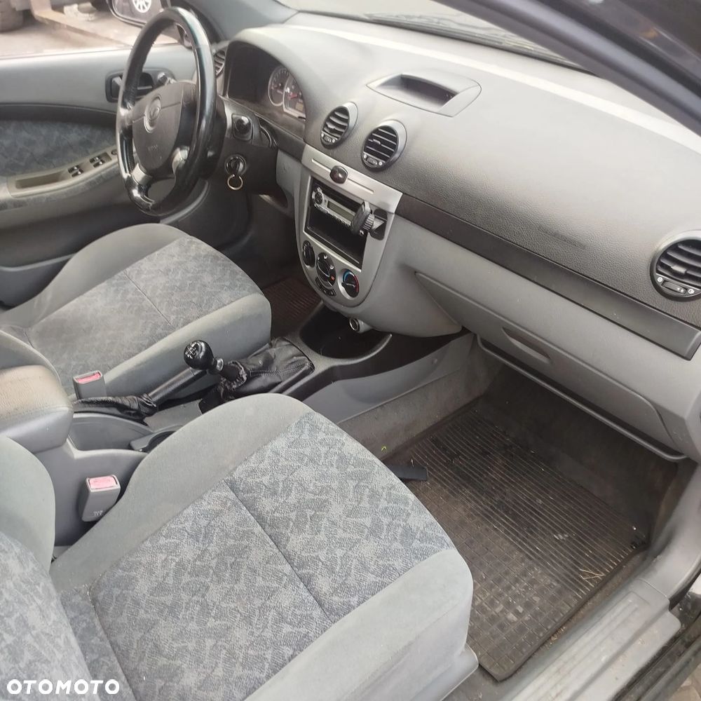 Chevrolet Lacetti na części . - 4
